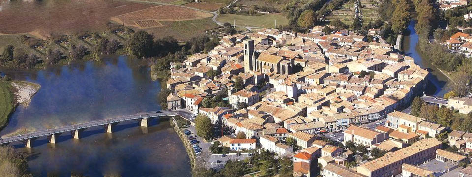Trèbes, the quiet little town next to Carcassonne medieval city
